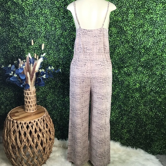 NWT beige and black cowl neck wide leg Jumpsuit - Picture 5 of 8